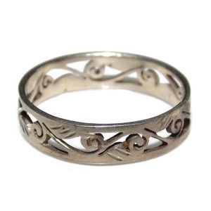 925 Vintage Estate Sterling Silver Ring Pinky Cut Out Band Ornate US Size 7
